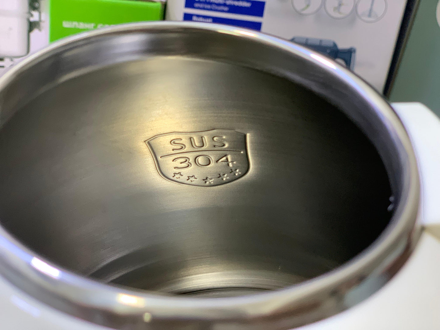 Super Crest Electric Kettle Model SCT: 4027